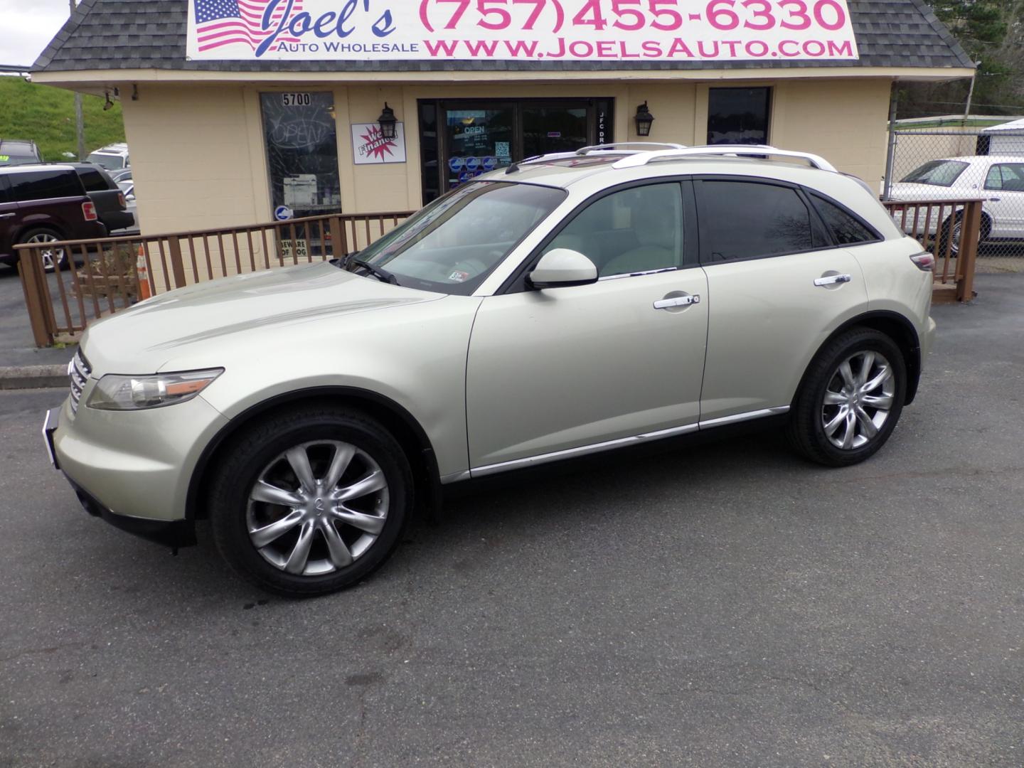 2008 Champagne Infiniti FX FX35 AWD (JNRAS08W08X) with an 3.5L V6 DOHC 24V engine, 5-Speed Automatic Overdrive transmission, located at 5700 Curlew Drive, Norfolk, VA, 23502, (757) 455-6330, 36.841885, -76.209412 - Photo#0